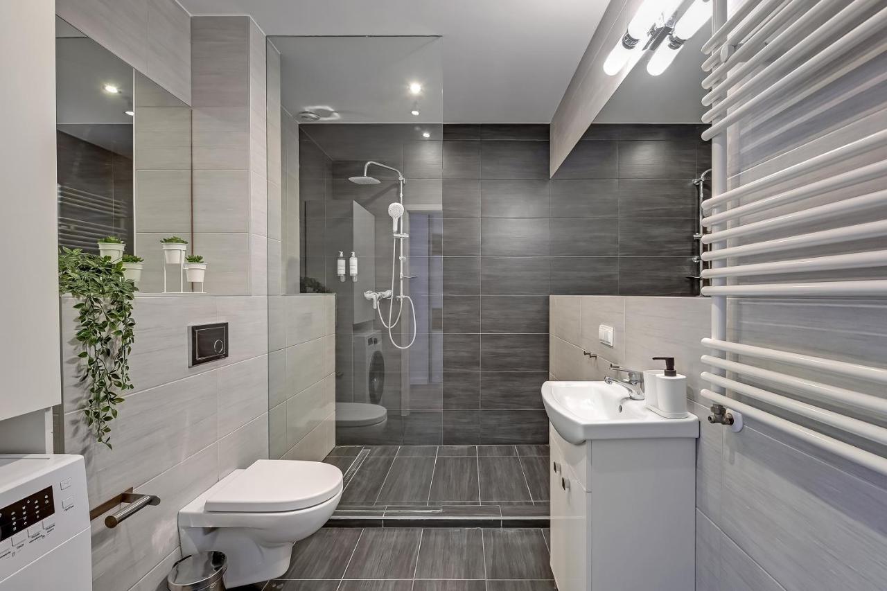 Downtown Apartments Sadova City Center & Parking Gdansk Exterior photo
